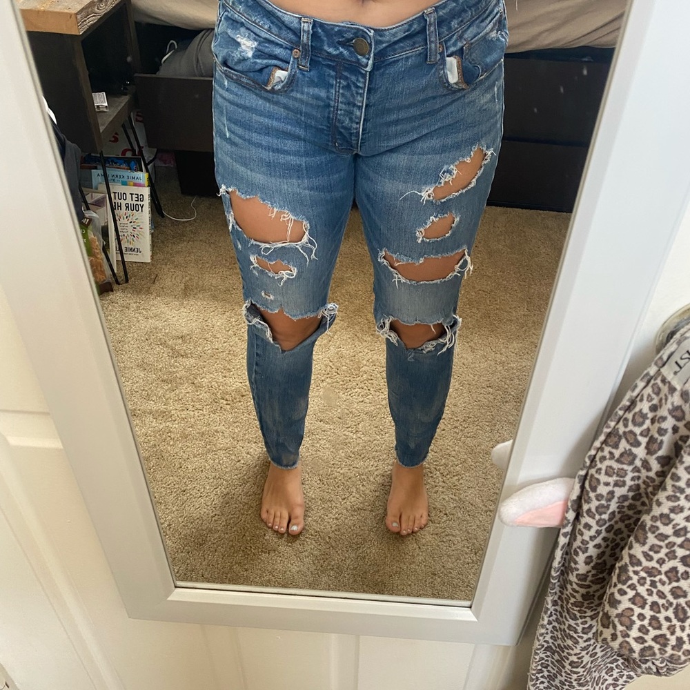 Tom girl ripped jeans